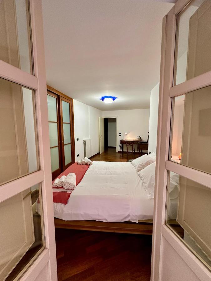 Hotel Piazza Carlo Alberto Cagliari Esterno foto
