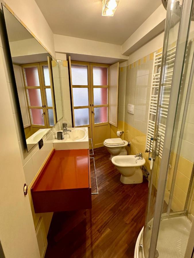 Hotel Piazza Carlo Alberto Cagliari Esterno foto
