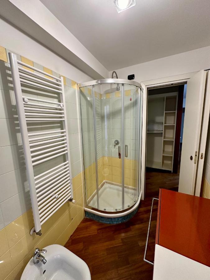 Hotel Piazza Carlo Alberto Cagliari Esterno foto
