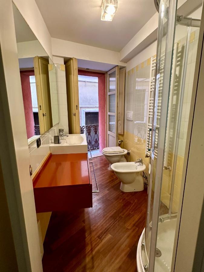 Hotel Piazza Carlo Alberto Cagliari Esterno foto
